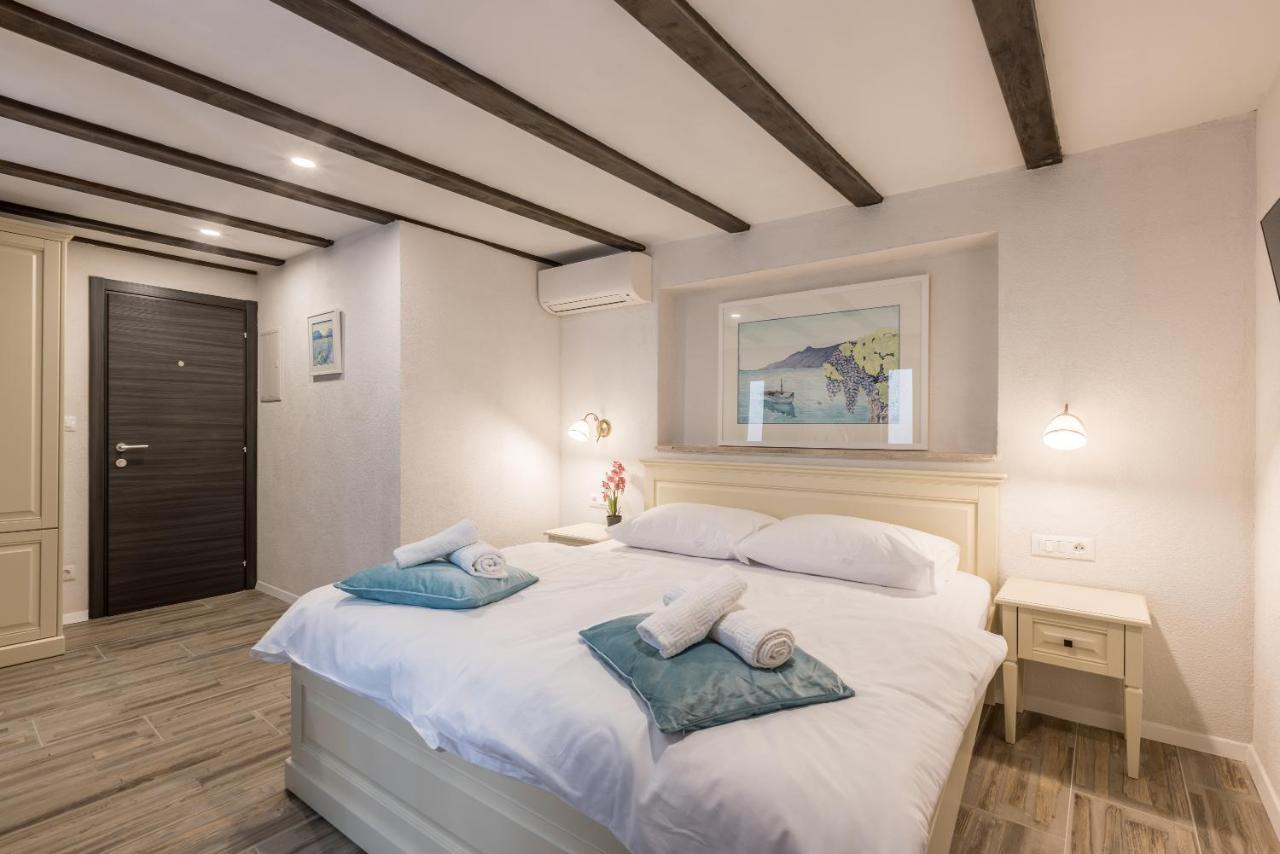 Old Town B&B Rooms Matusko Split Bagian luar foto