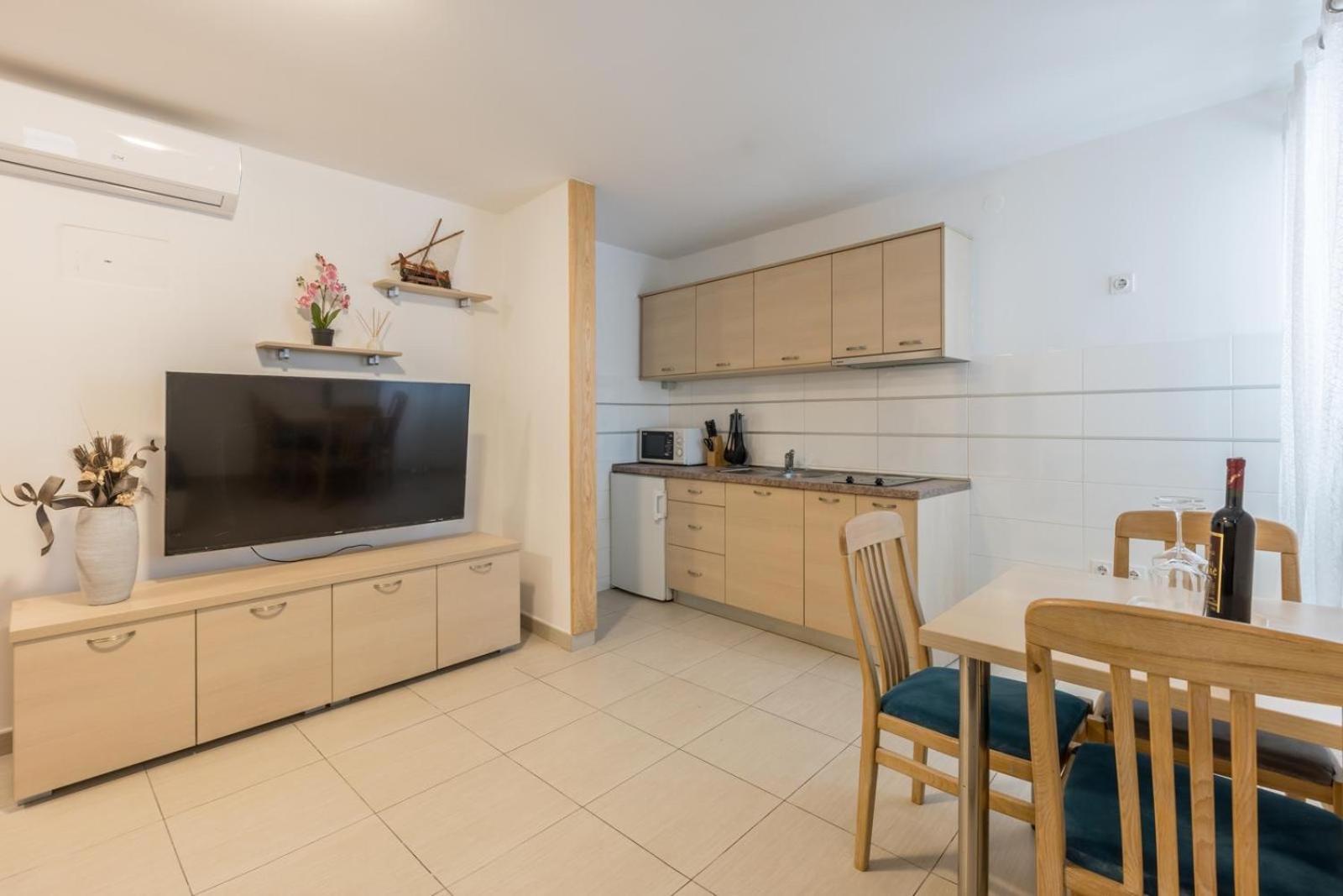Old Town B&B Rooms Matusko Split Bagian luar foto