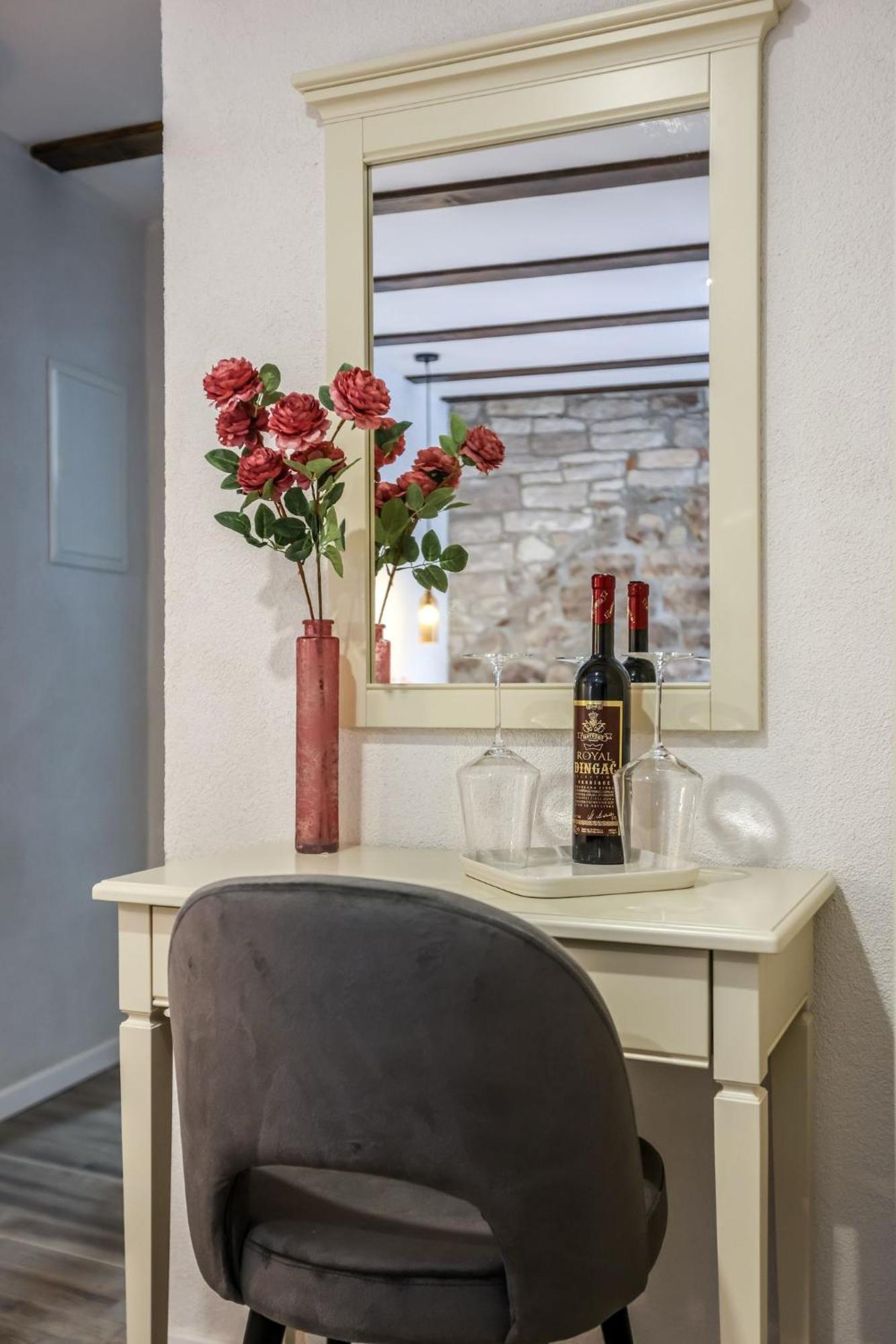 Old Town B&B Rooms Matusko Split Bagian luar foto